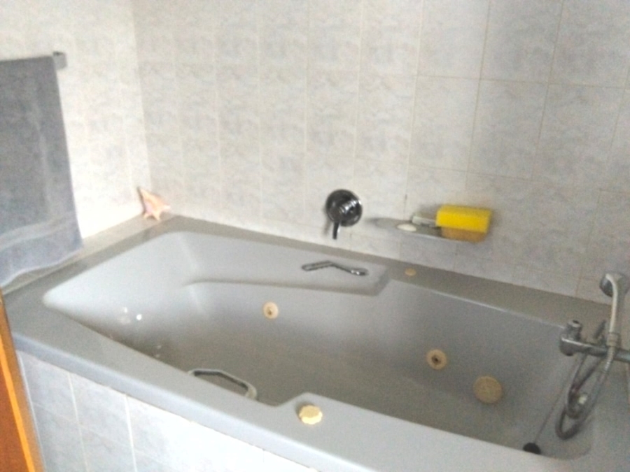 4 Bedroom Property for Sale in Doorn Free State